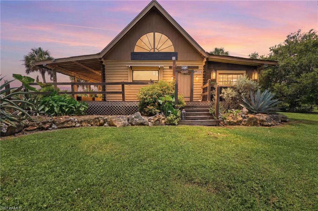 GOLDEN GATE ESTATES - Residential