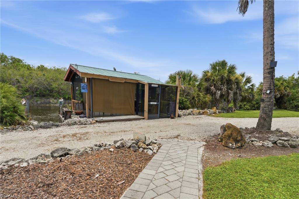 GOLDEN GATE ESTATES - Residential