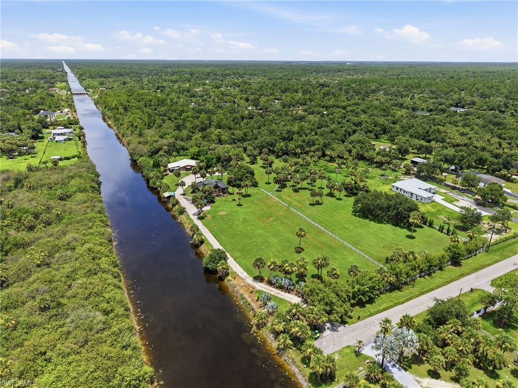GOLDEN GATE ESTATES - Residential