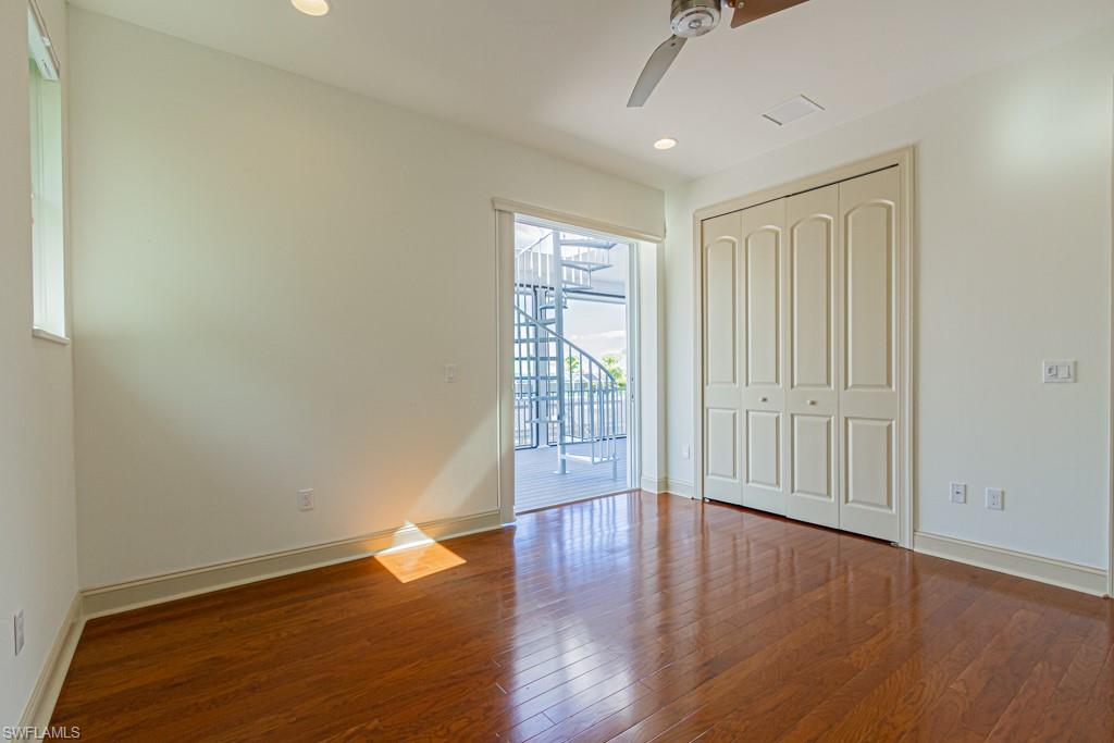 SANDPIPER POINT - Residential