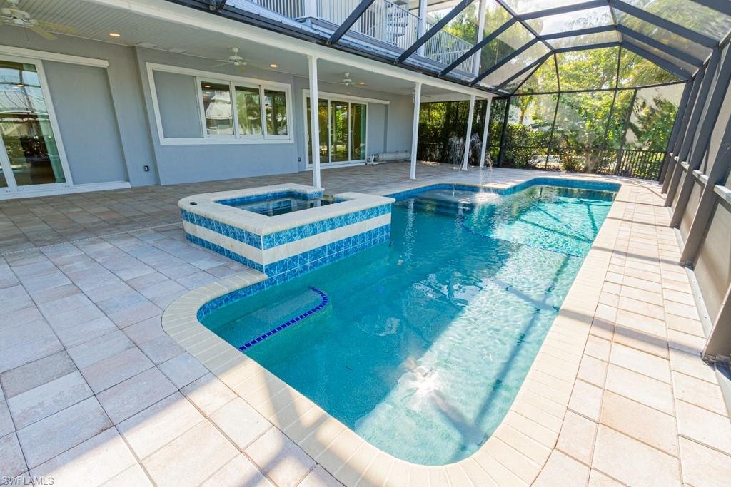 SANDPIPER POINT - Residential