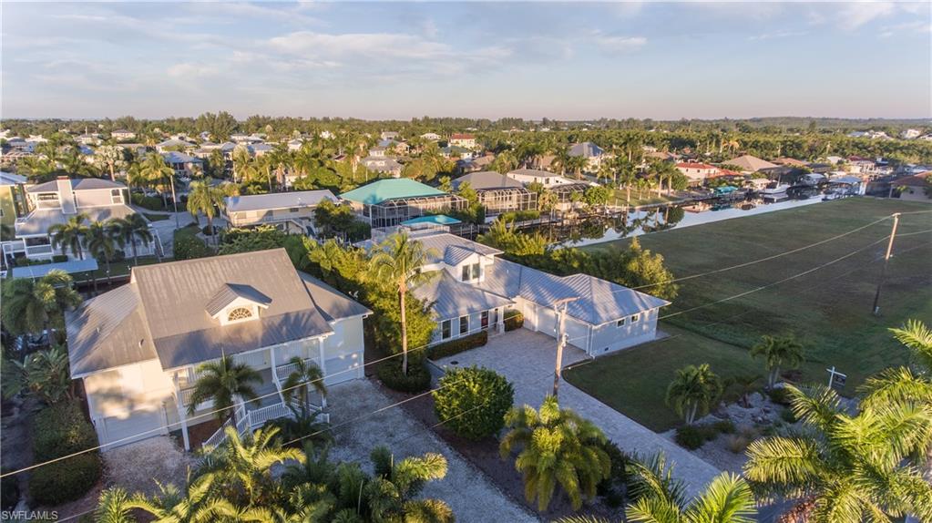 SANDPIPER POINT - Residential