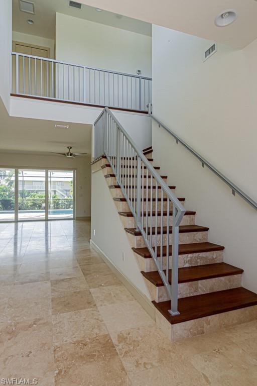 SANDPIPER POINT - Residential