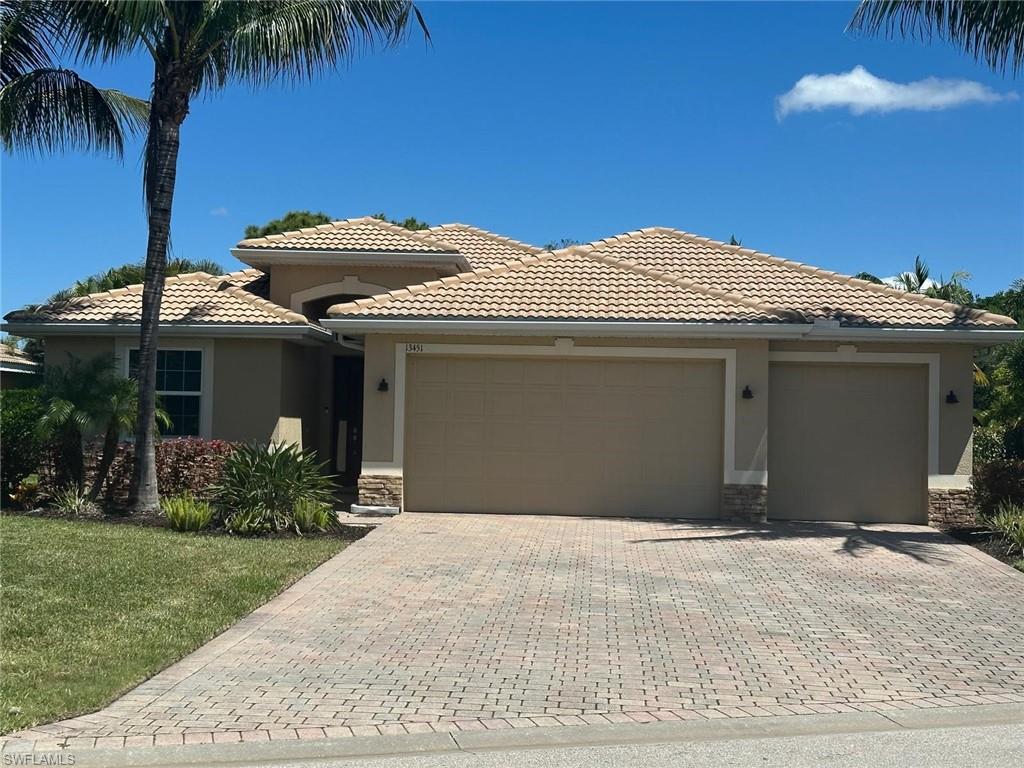 NORTH FORT MYERS - Residential Lease