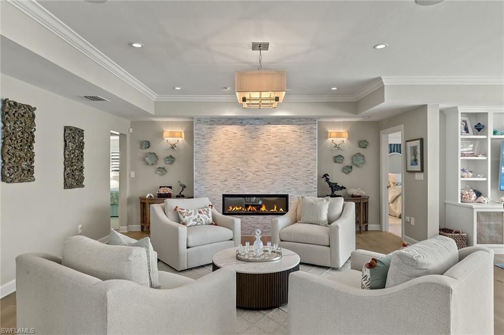 SANIBEL ISLES - Residential