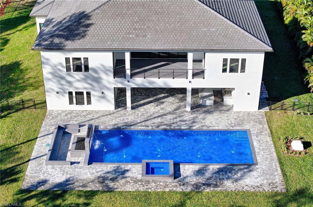 GOLDEN GATE ESTATES - Residential