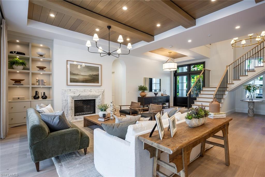 OLDE NAPLES - Residential