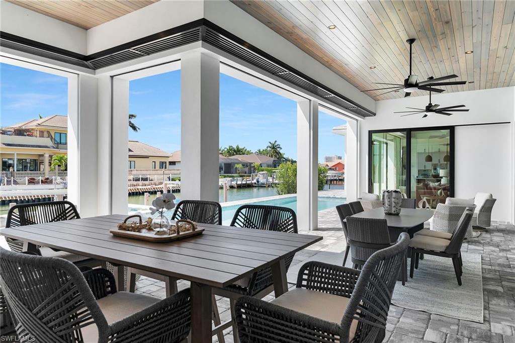 MARCO BEACH - Residential