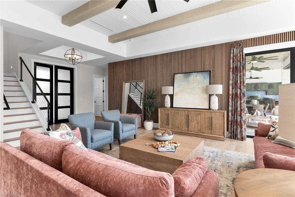 MARCO BEACH - Residential
