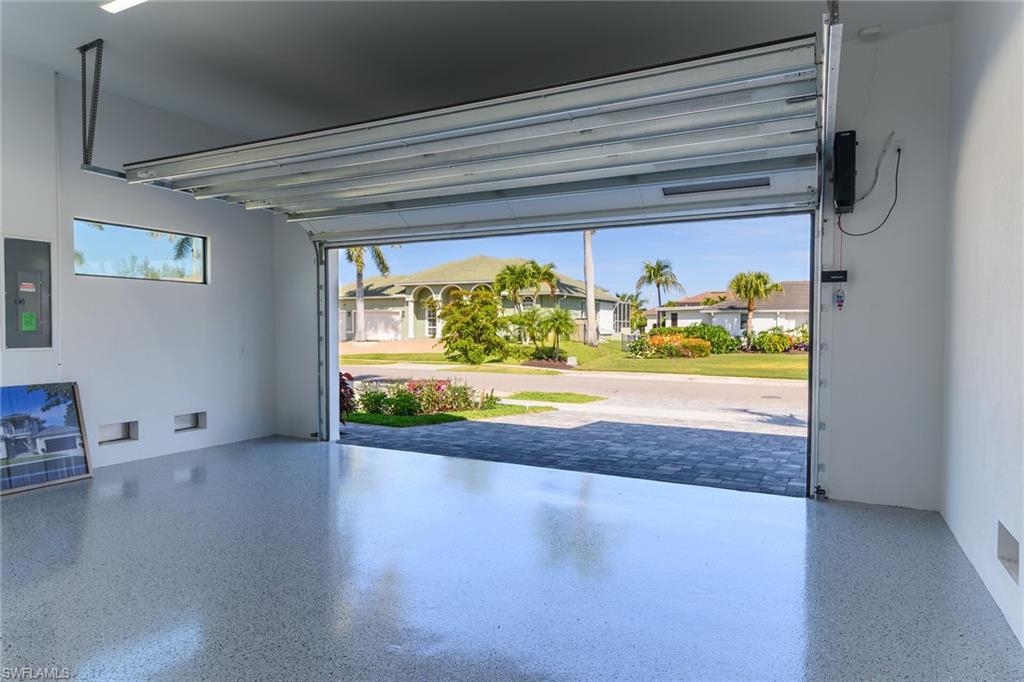 MARCO BEACH - Residential