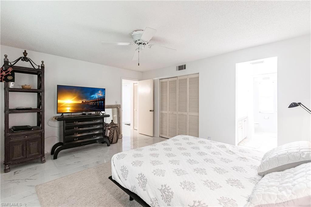 GLADES COUNTRY CLUB - Residential