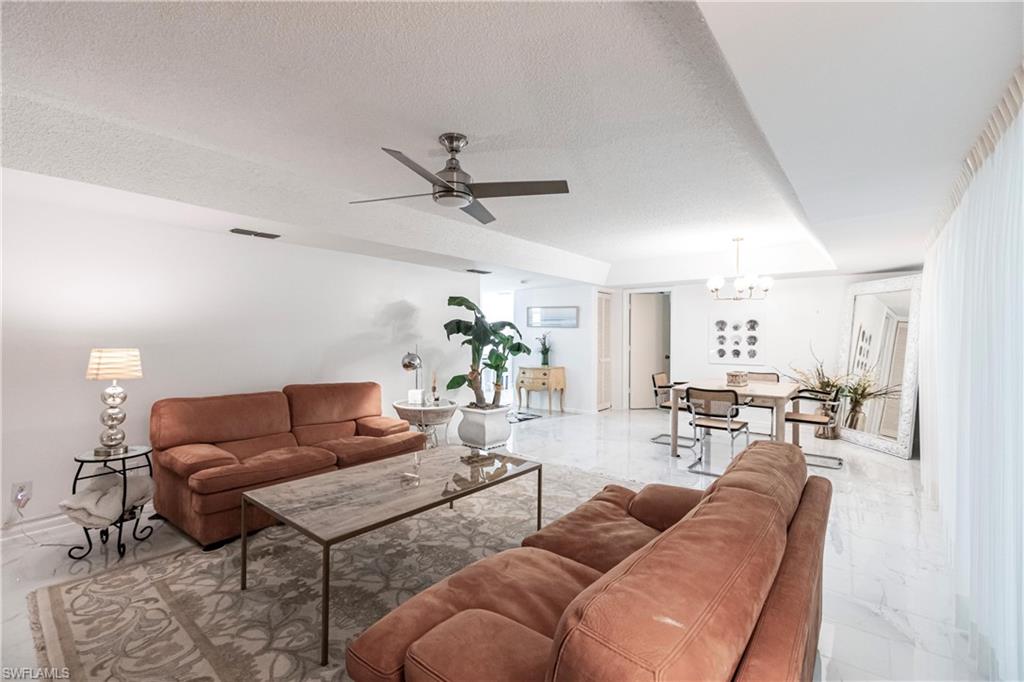 GLADES COUNTRY CLUB - Residential