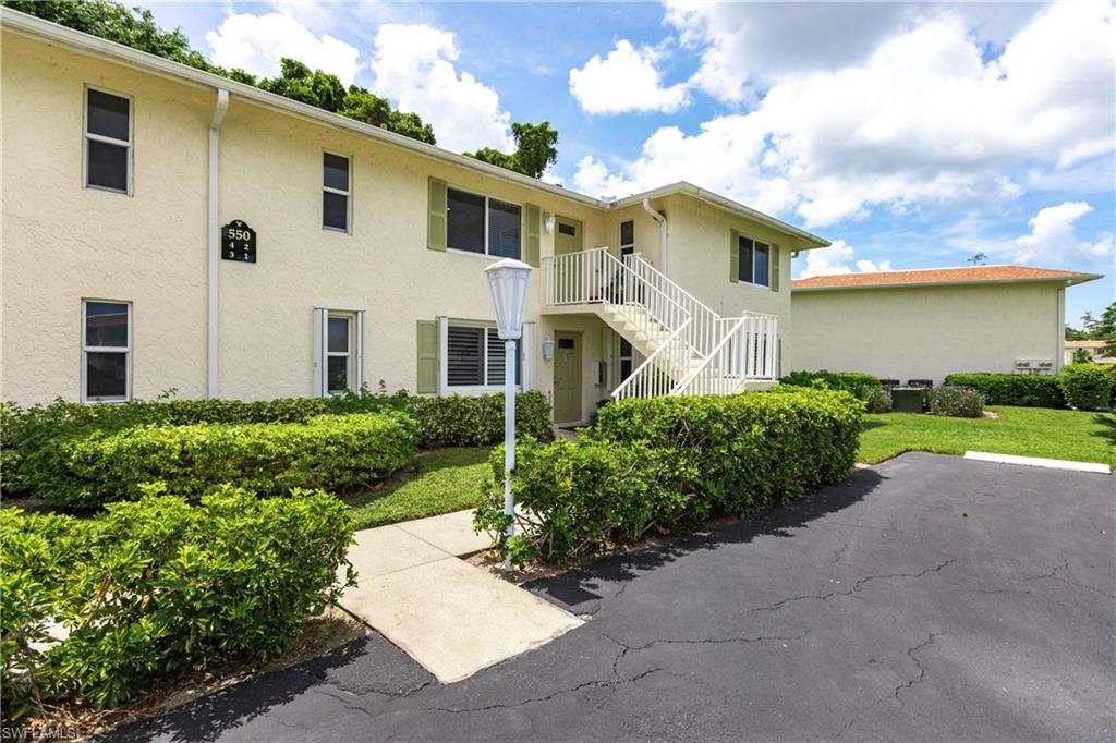 GLADES COUNTRY CLUB - Residential