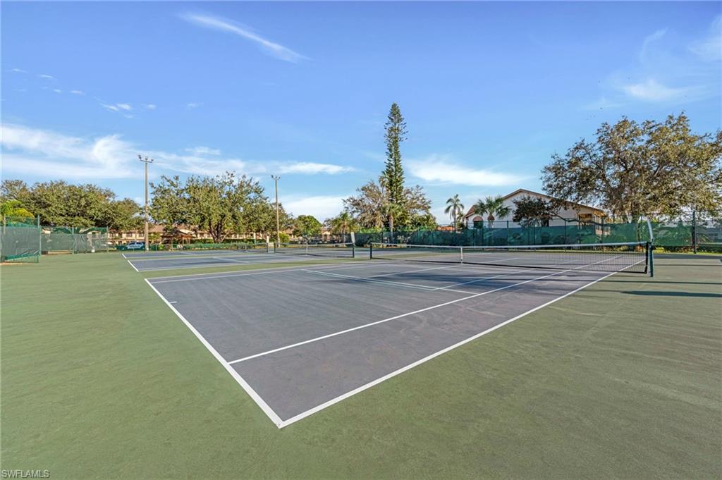 VILLAS VILLAGE - Residential