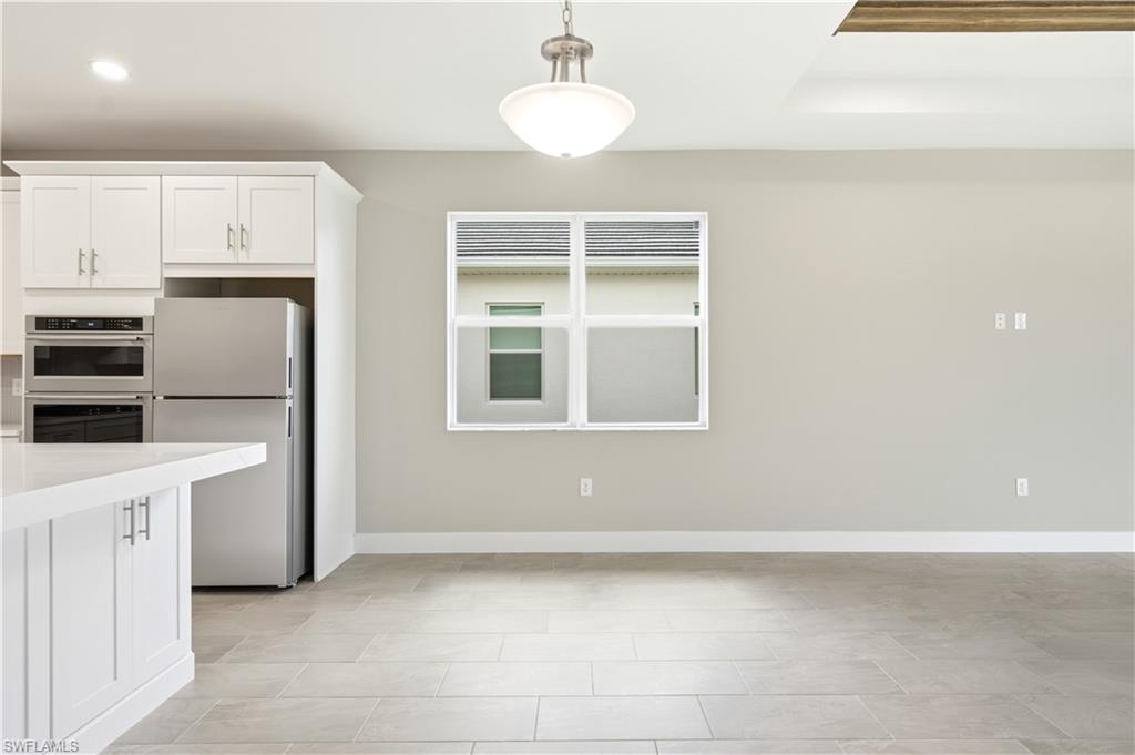 SEVEN SHORES - Residential
