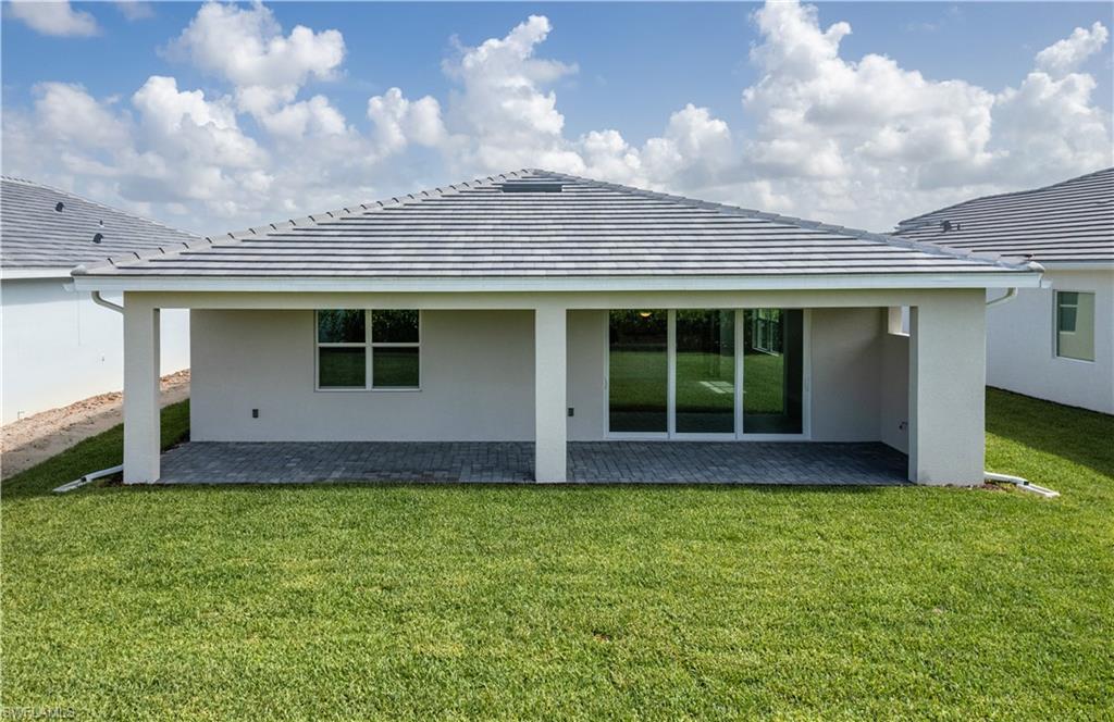 SEVEN SHORES - Residential