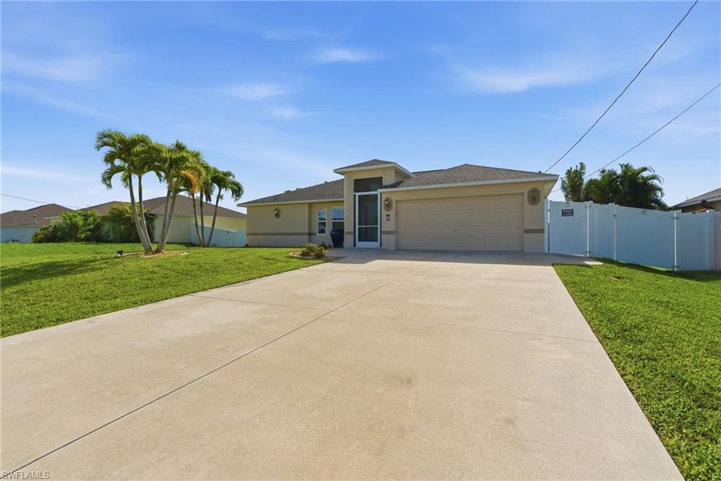 CAPE CORAL - Residential