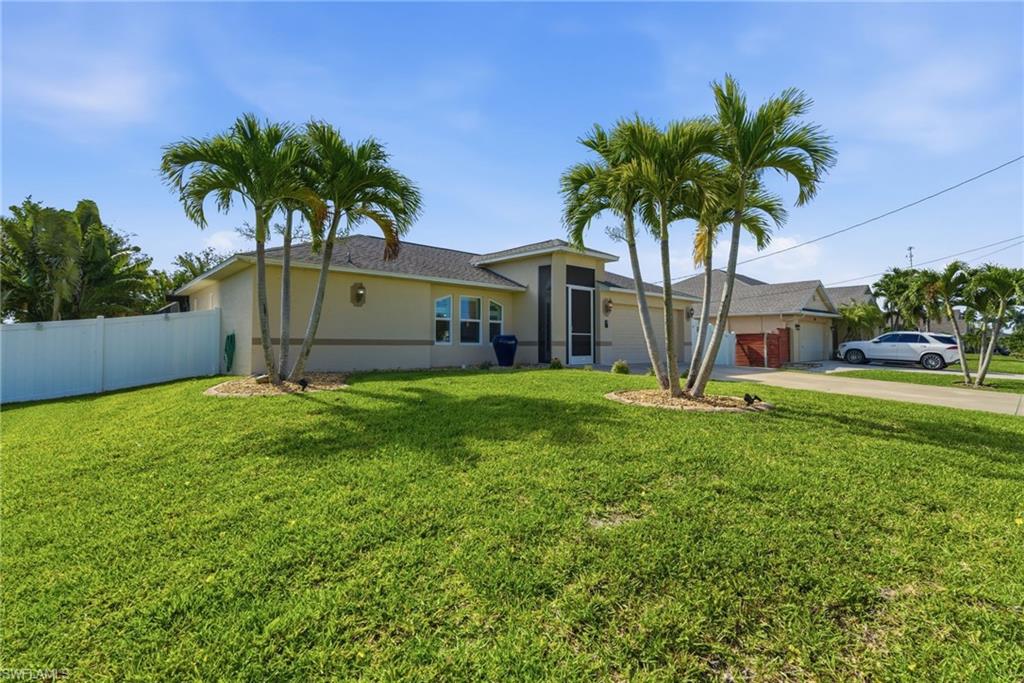 CAPE CORAL - Residential