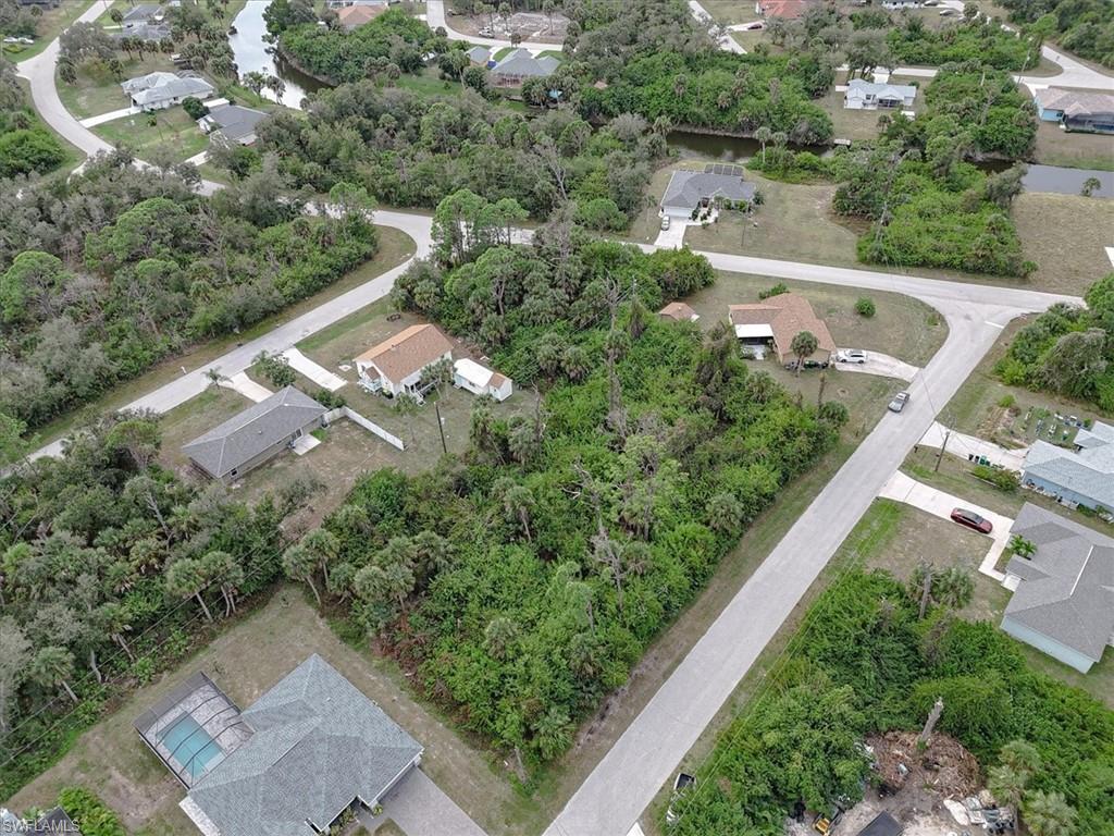 PORT CHARLOTTE - Land