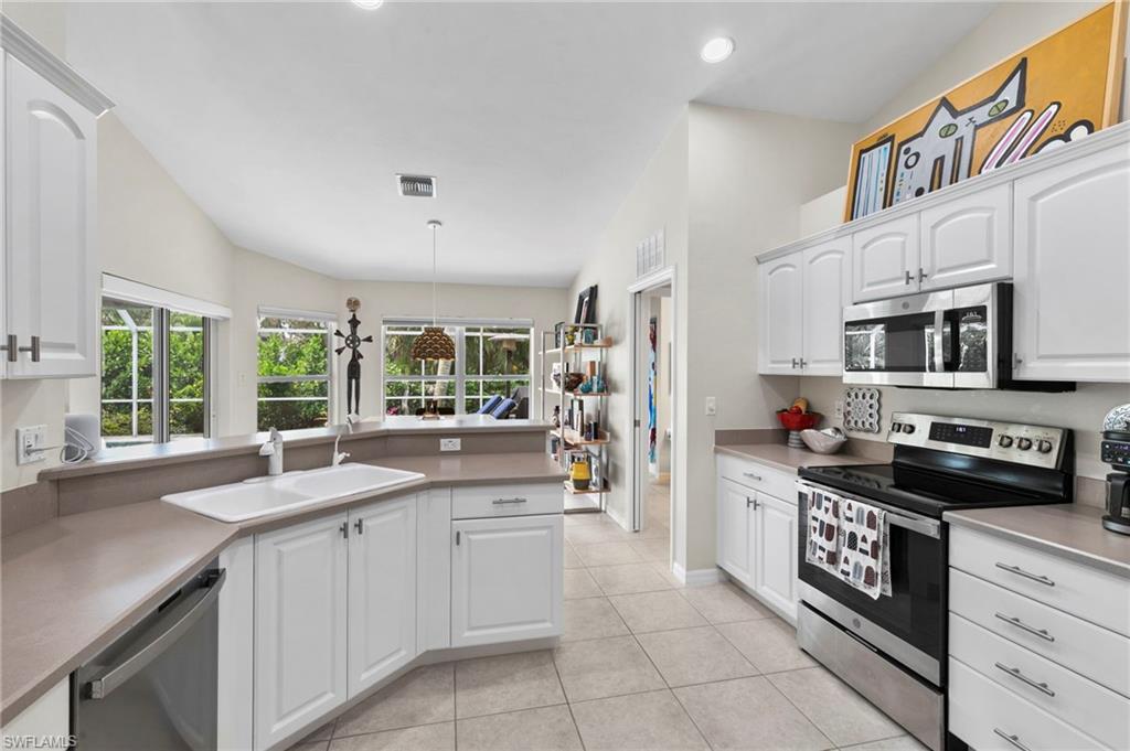 MARCO ISLAND - Residential