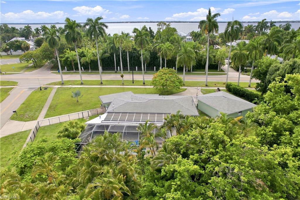 POINCIANA PARK - Residential
