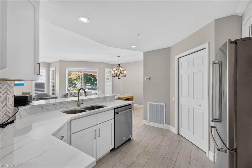 SOUTHMONT COVE - Residential