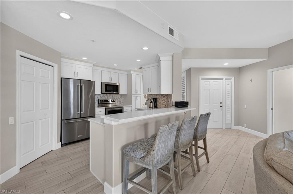 SOUTHMONT COVE - Residential