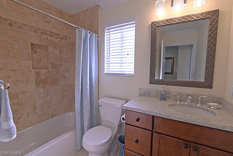 VILLAGES AT EMERALD LAKES - Residential Lease