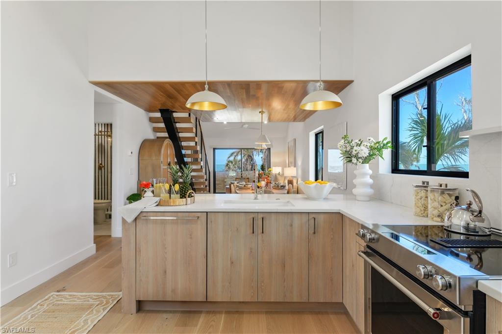 BEACH COTTAGES - Residential
