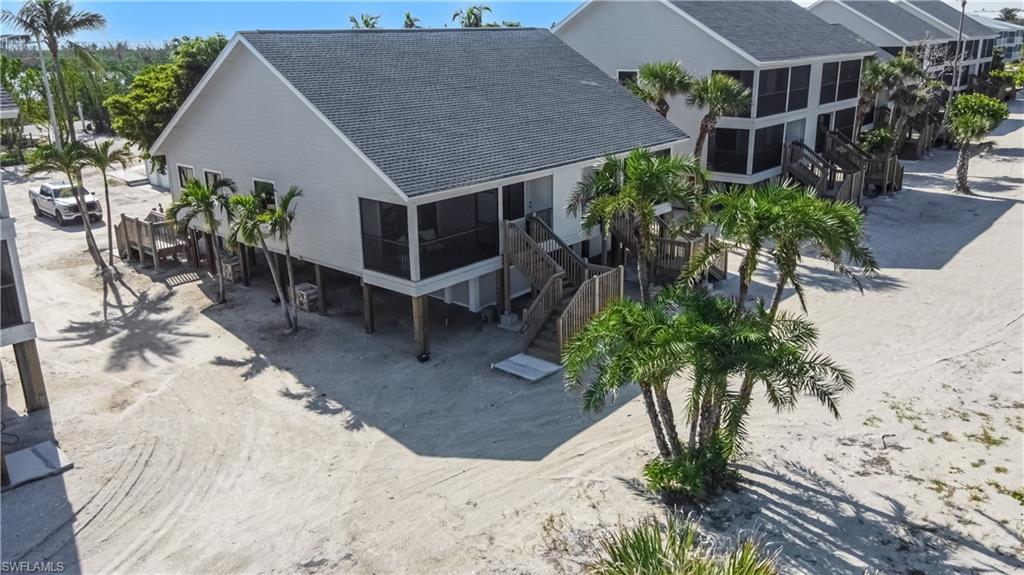 BEACH COTTAGES - Residential