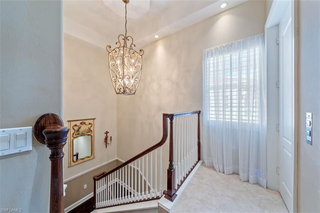 AVELLINO ISLES - Residential