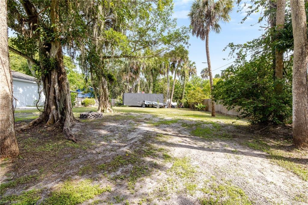 RUSSELL PARK - Residential
