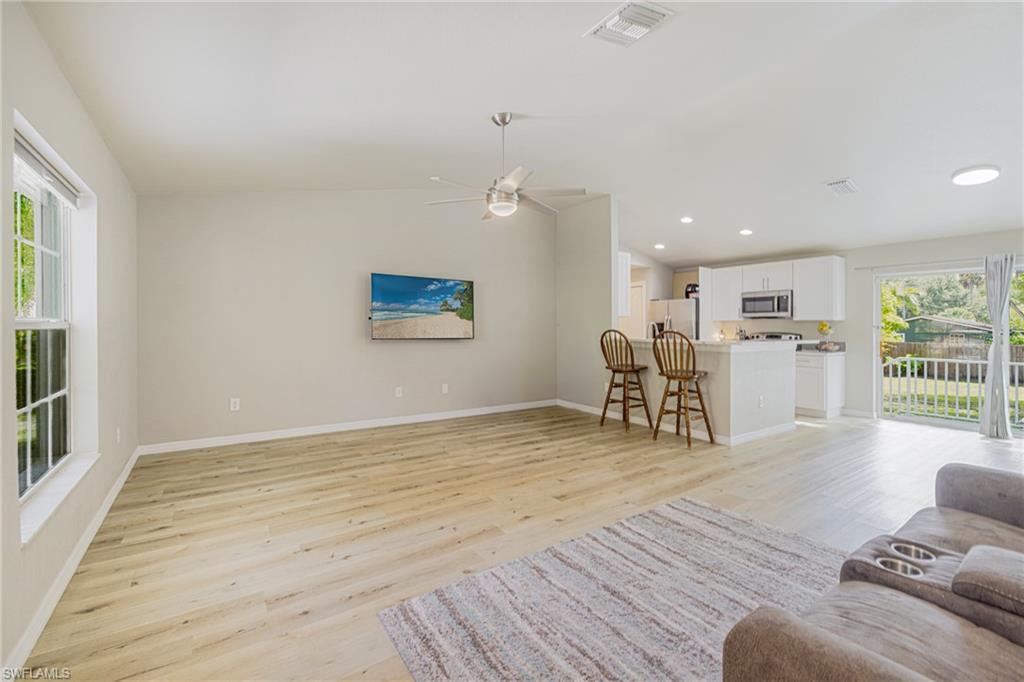 RUSSELL PARK - Residential