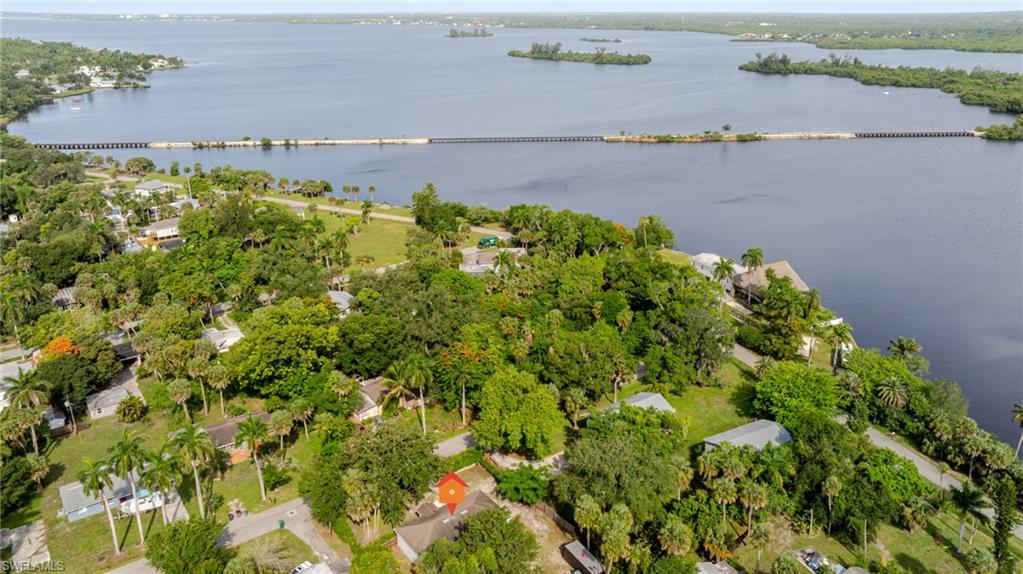 RUSSELL PARK - Residential