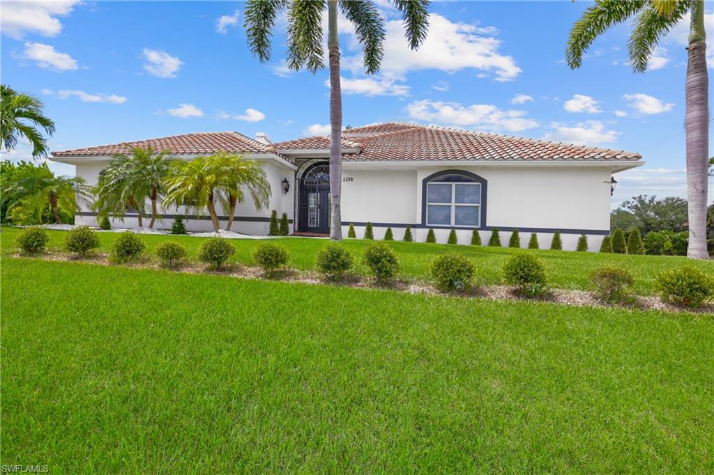CAPE CORAL - Residential