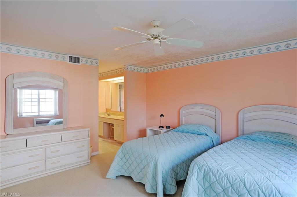 THE PINES - Residential