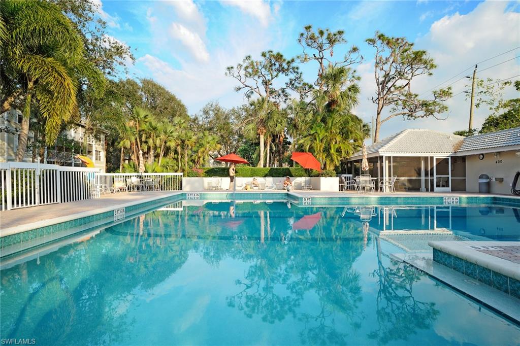 THE PINES - Residential
