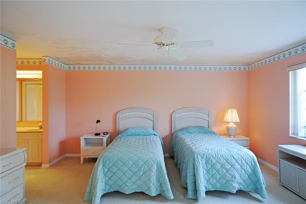 THE PINES - Residential