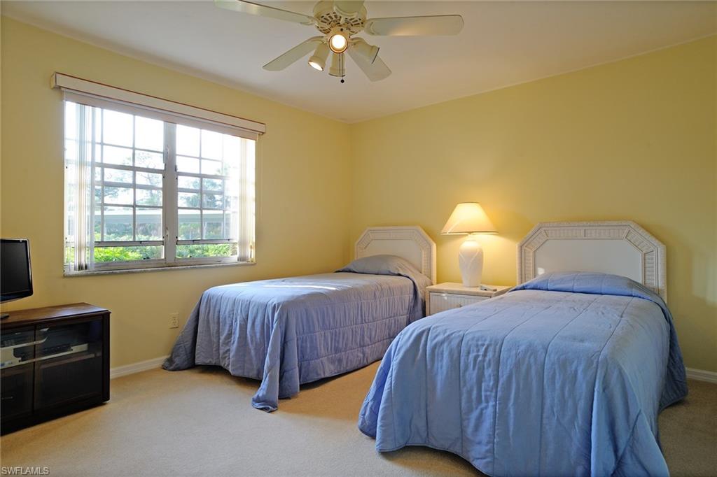 THE PINES - Residential