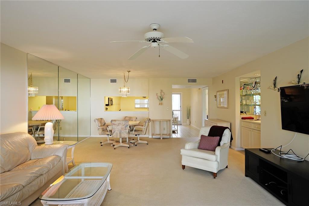 THE PINES - Residential
