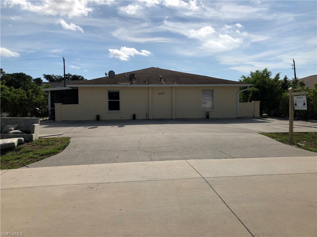 Great triplex in Golden Gate City. All units 2 bedroom, 2 bath with patios. Laundry hookups in units.