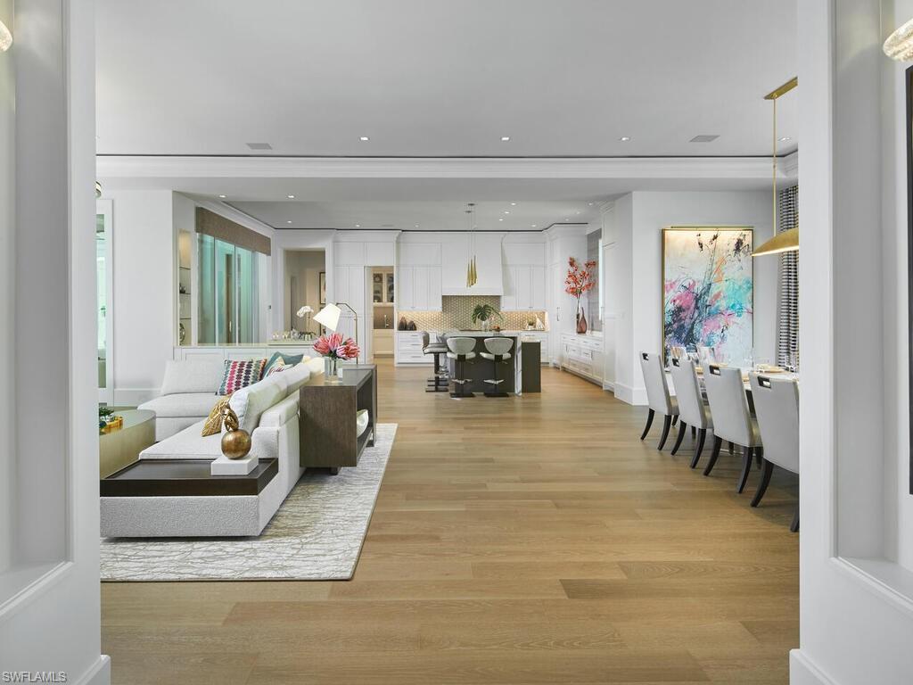 AQUALANE SHORES - Residential