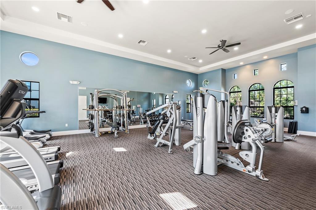 COACH HOMES AT LIVINGSTON LAKES - Residential