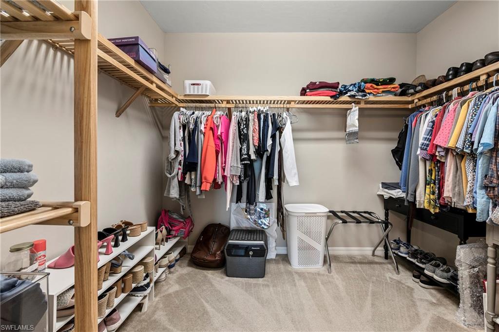 COACH HOMES AT LIVINGSTON LAKES - Residential