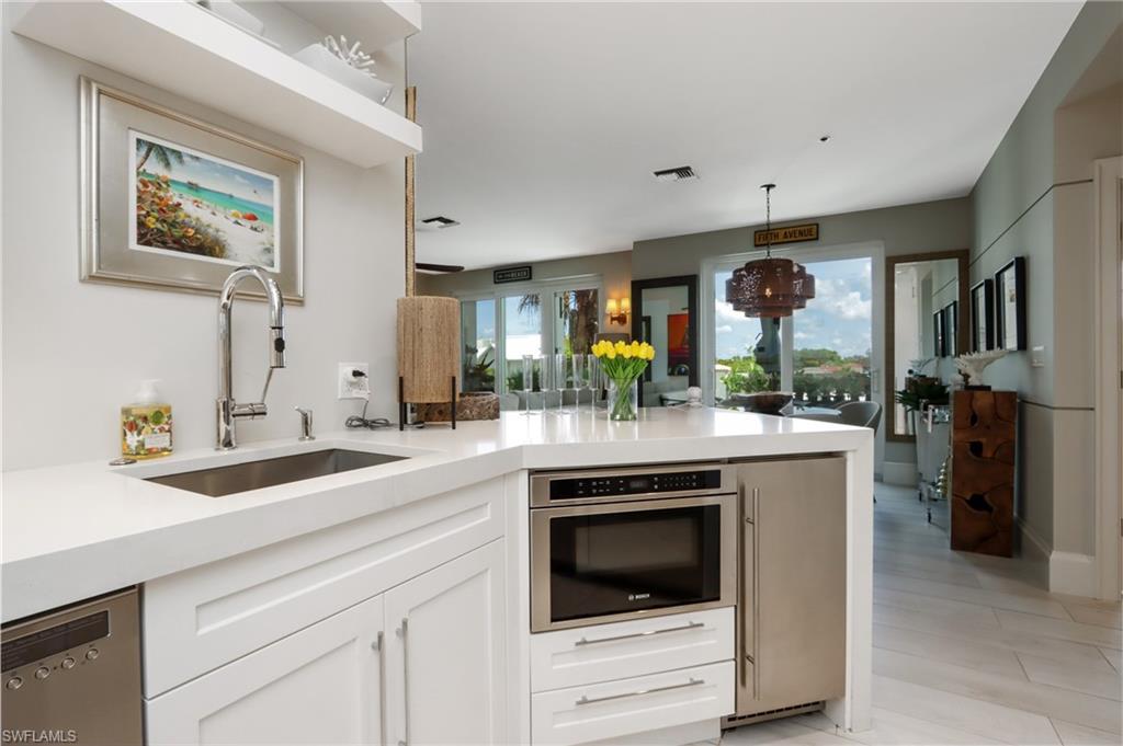 OLDE NAPLES - Residential Lease
