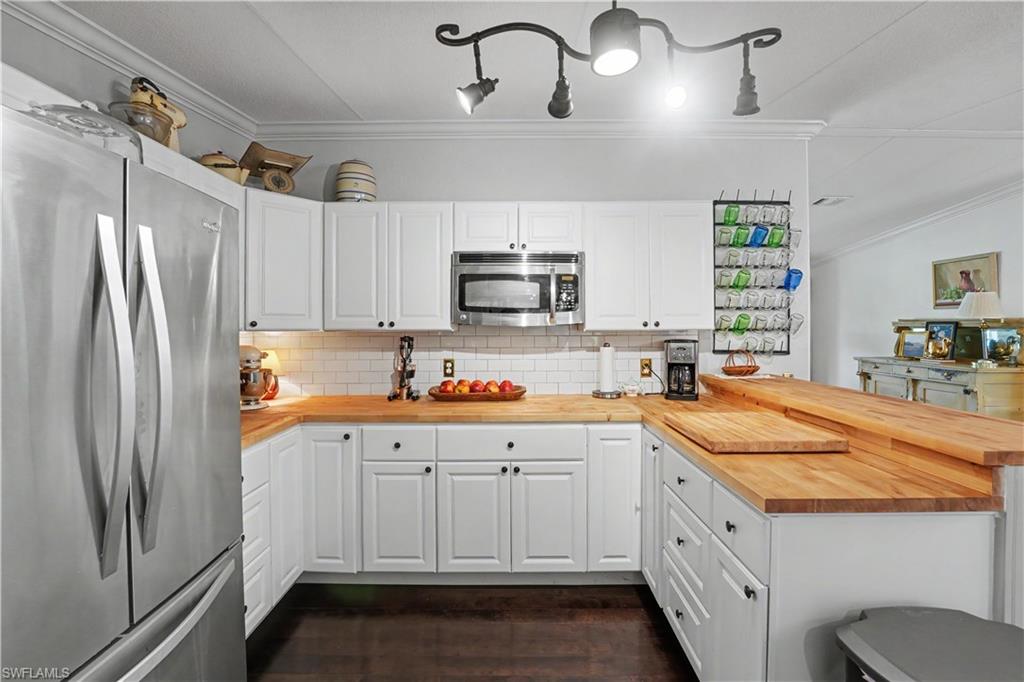 FORT DENAUD ACRES - Residential