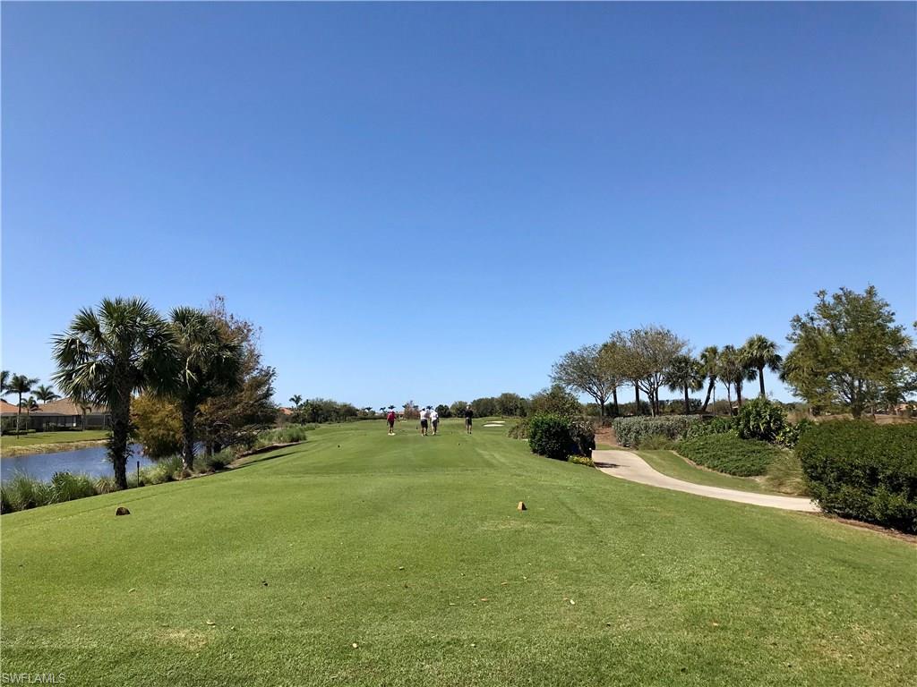 COACH HOMES AT HERITAGE BAY - Residential