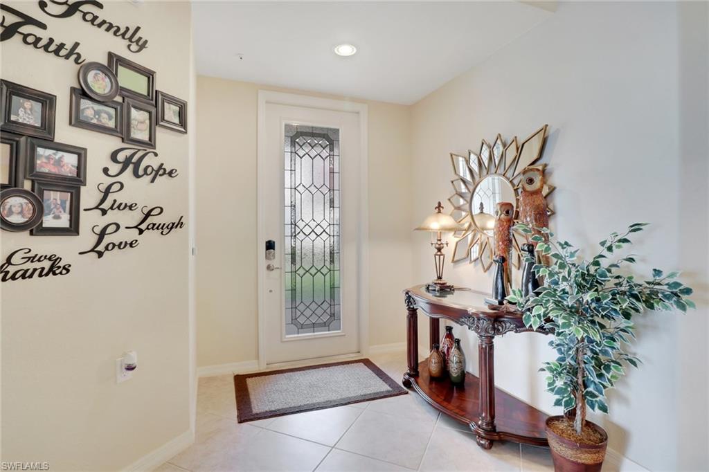 COACH HOMES AT HERITAGE BAY - Residential