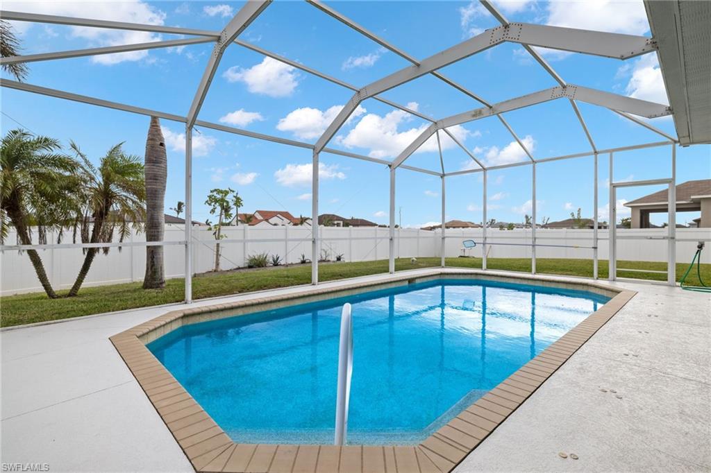 CAPE CORAL - Residential Lease