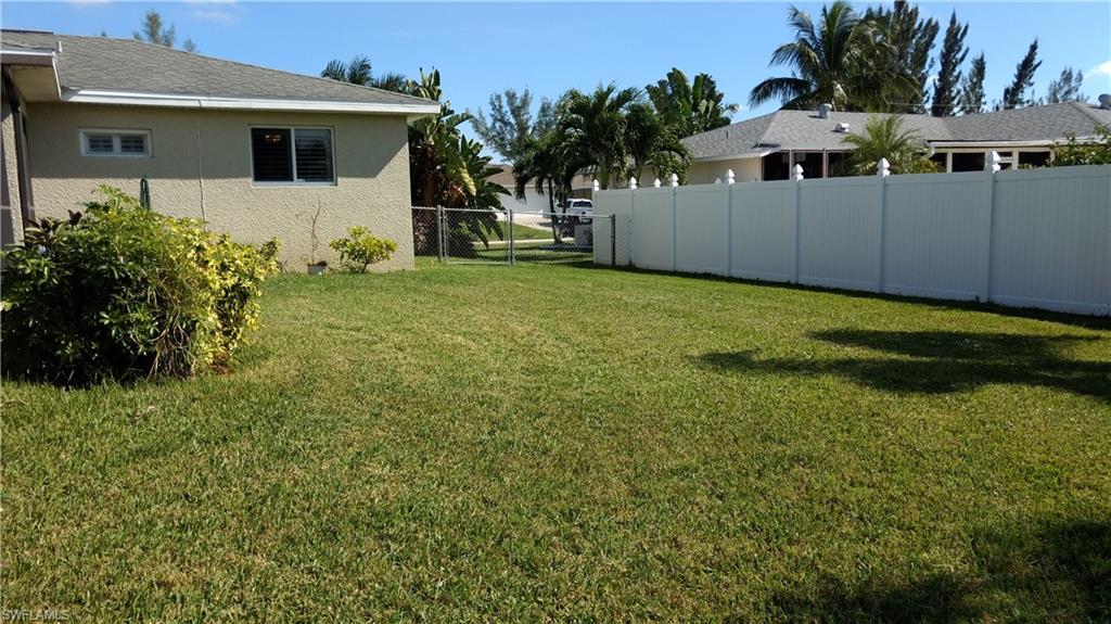 CAPE CORAL - Residential